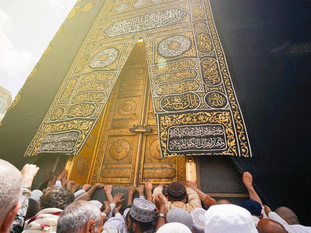 tour image
